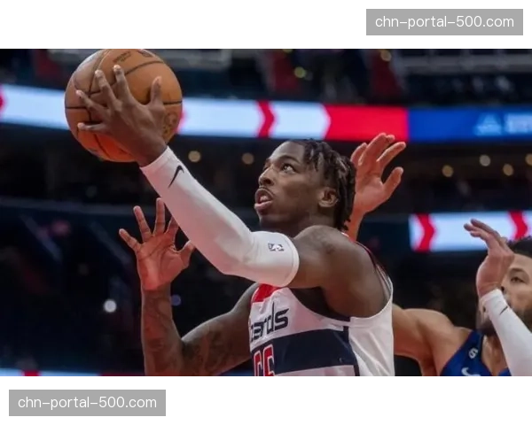 “官方：尼斯中场图拉姆因腿筋受伤将缺席四周”